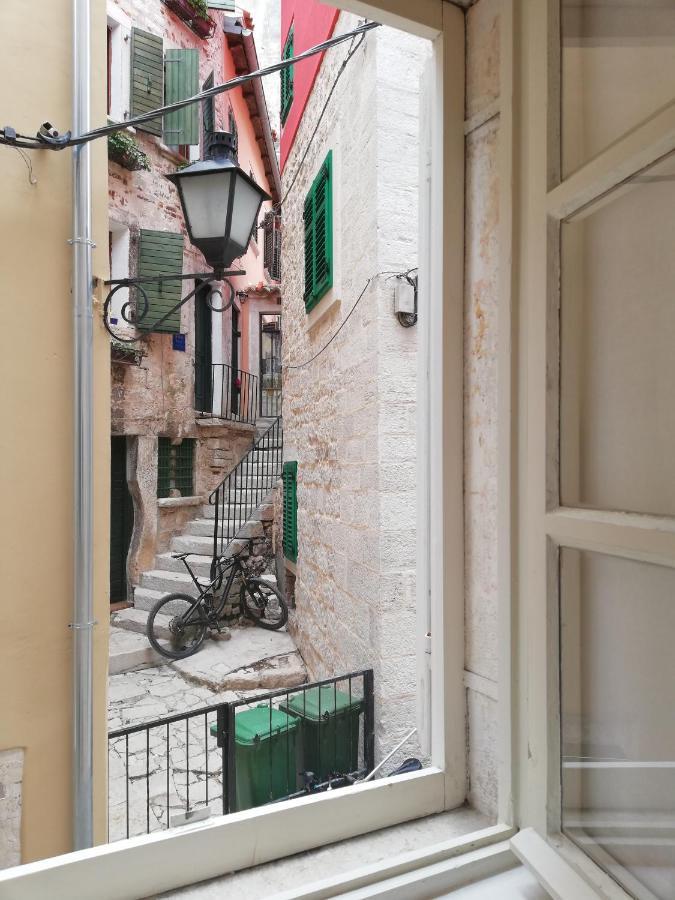 Studio Apartment Casa Di Pietra Rovinj Exterior photo